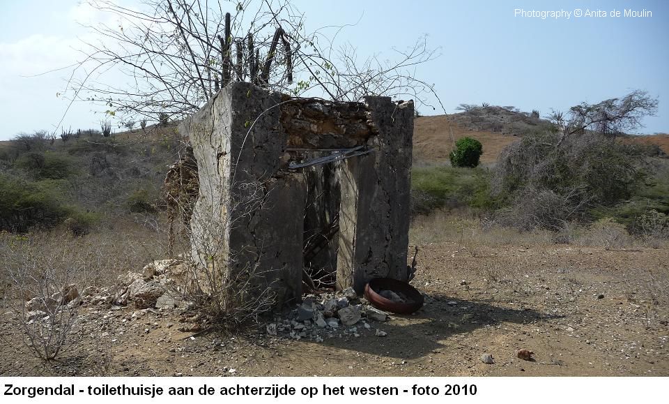 23. Zorgendal toilethuisje 2010